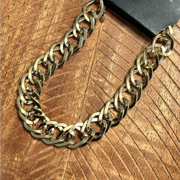 Men’s Unisex Goldtone Chain Bracelet - Picture 1 of 1